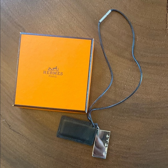 Hermes 16” Leather and Silver Choker Necklace with Box/ like NEW - Picture 1 of 7
